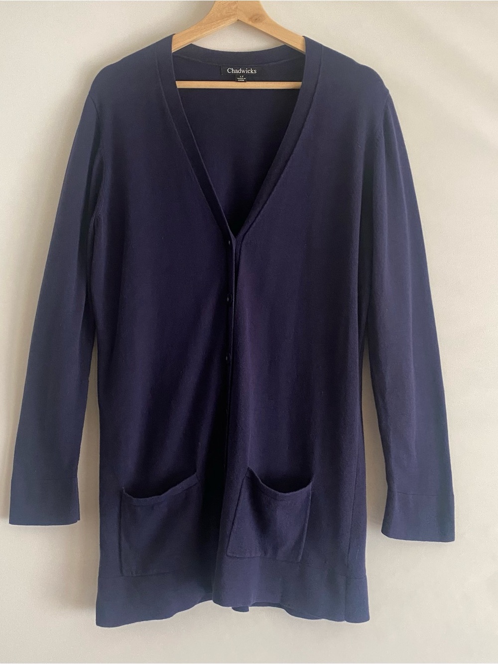 Chadwicks Navy 100% Cotton V-Neck Button Front Cardigan with Pockets Size L